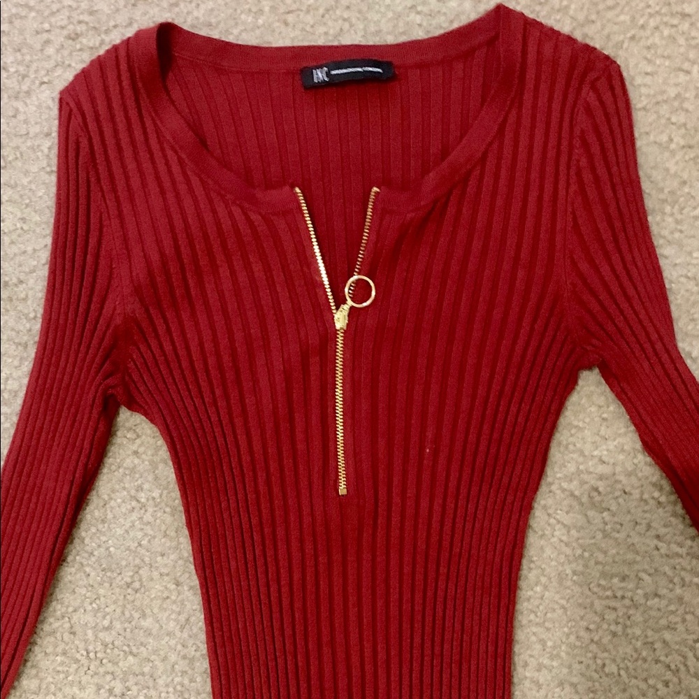 Long Sleeve Fitted Knit Sweater with Gold Zipper